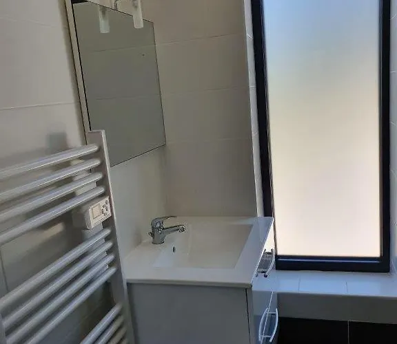 Grand 27 M2 Climatisé -plage-piscine